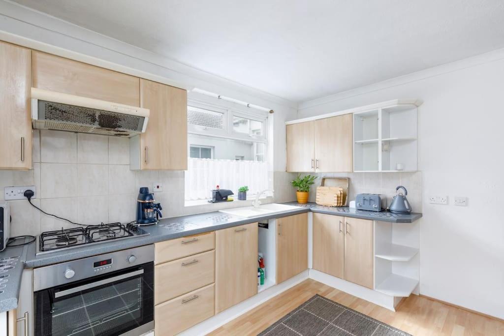 Charming 2 Bedroom Flat In Central Hove With Free Parking Dış mekan fotoğraf